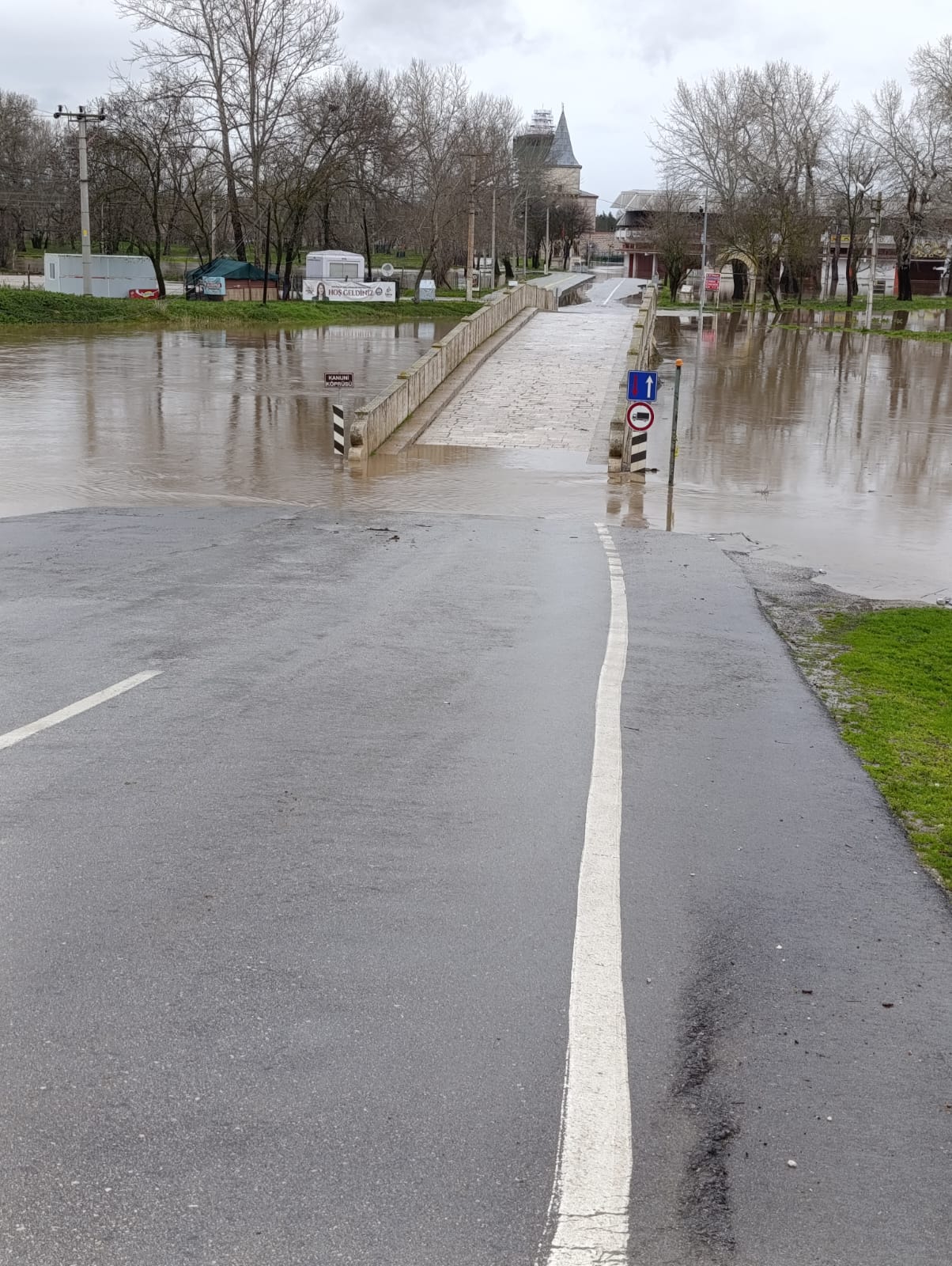 Sarayiçi sular altında kaldı