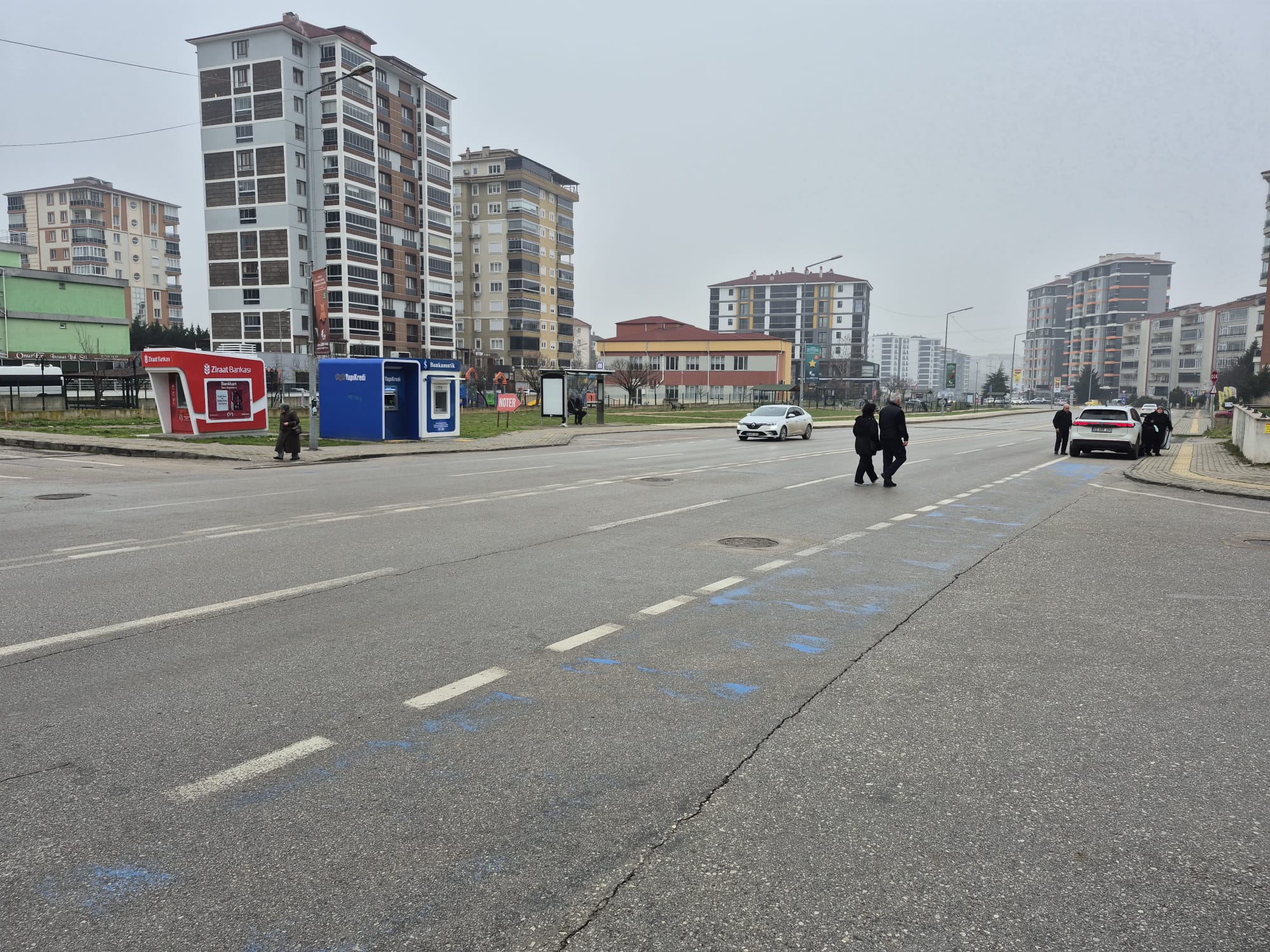 Sürücülerden Abdi İpekçi Caddesi’ne Kasis Talebi: “Her Hafta Kaza Oluyor”