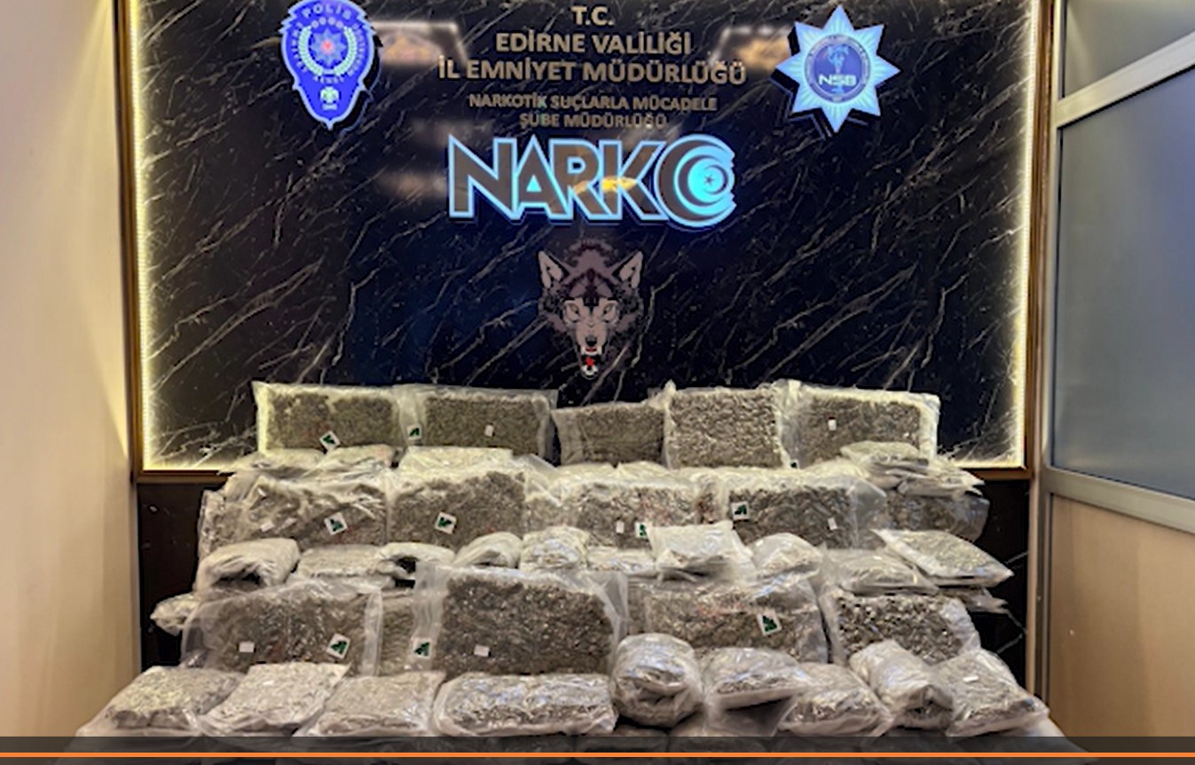 Kapıkule’de Dev Operasyon: Tırın İçinden Kilolarca Uyuşturucu Çıktı!