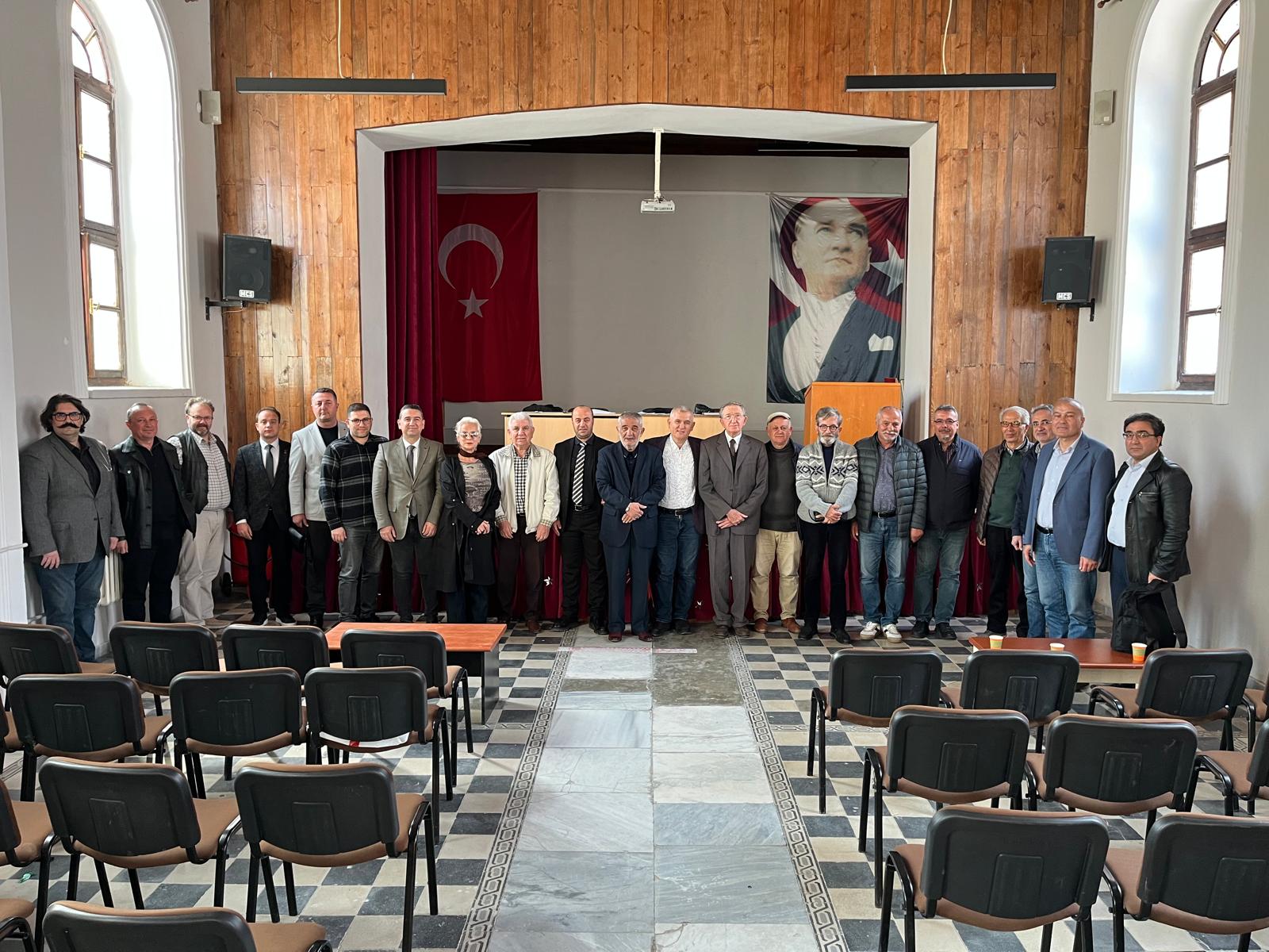 Türk Ocakları Edirne Şubesi Başkanı Öz, güven tazeledi